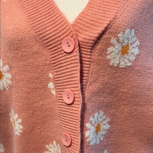Daisy Patterned Pink Cardigan Sweater - Picture 2 of 4